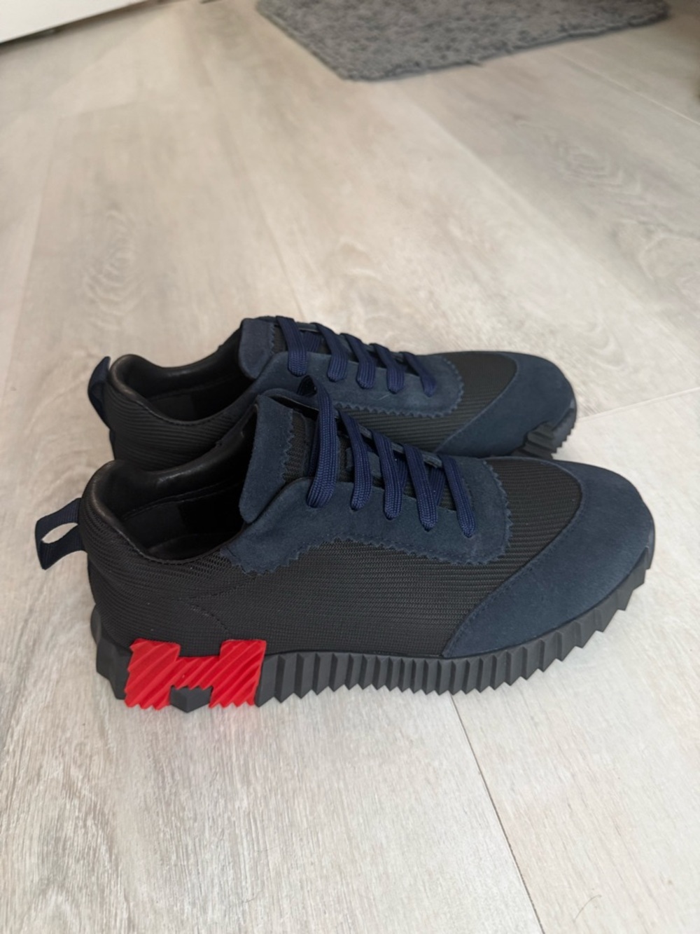 Women  Navy & Black Casual Lace-Up Sneakers with Red Accent